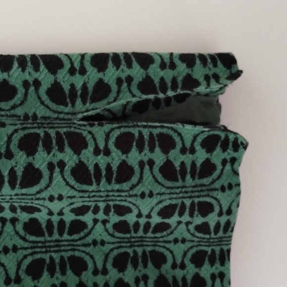 Pencil Skirt Size Large - Picture 3 of 3